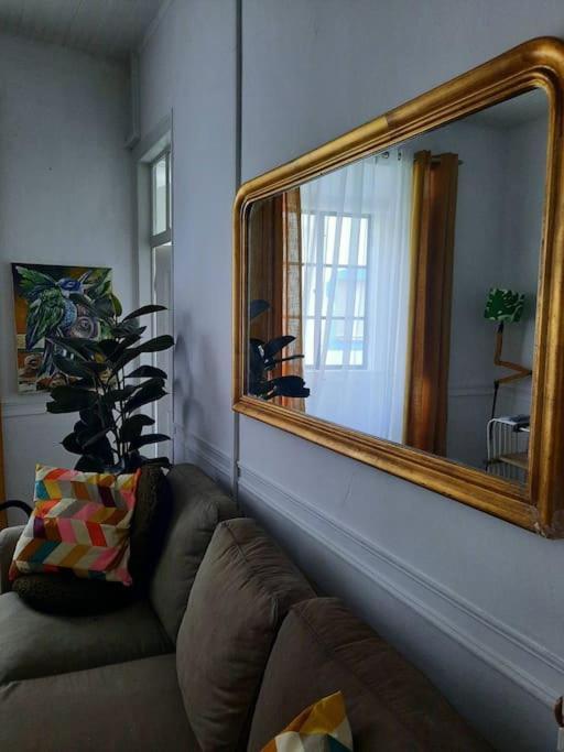 מונצ'יק Casa Malva - Traditional Townhouse Apartment מראה חיצוני תמונה